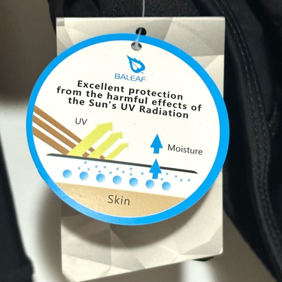 NWT Baleaf Flyleaf 1/2 Zip Long Sleeve BlackSwimsuit UV Block Large - Picture 5 of 5